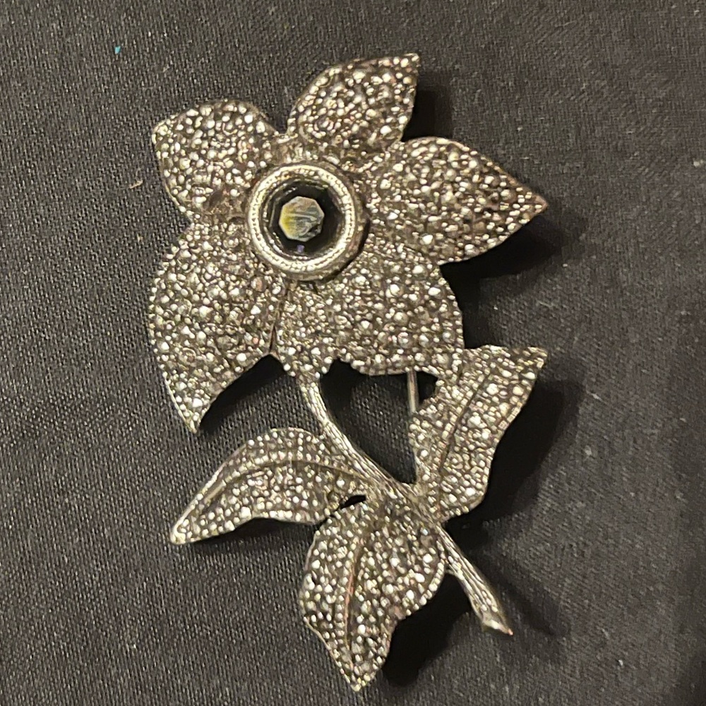 Vintage Silver Tone Flower Brooch with Black Center stone